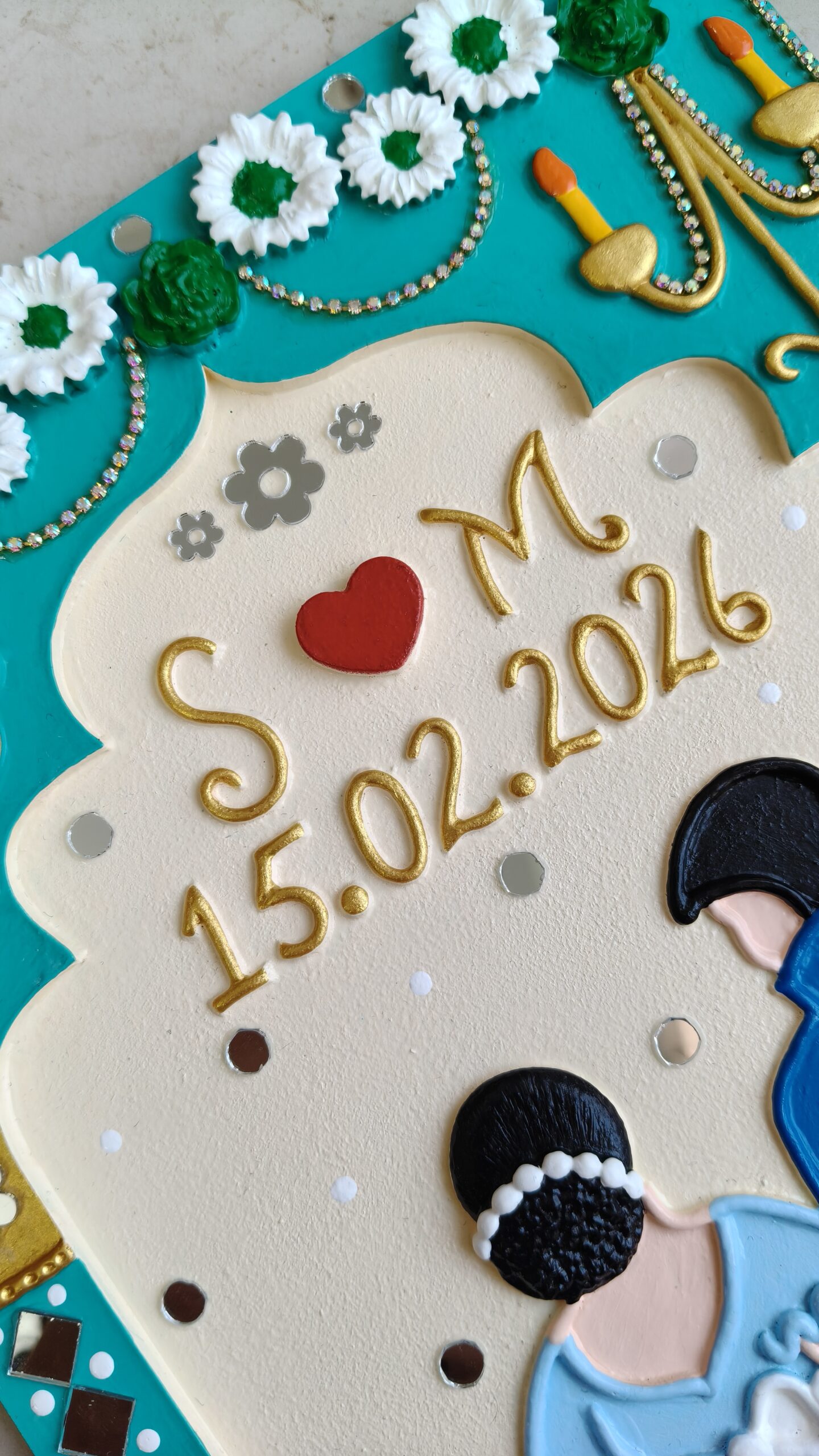 Personalised wedding date jharokha for anniversary gift or wedding gift or gift for couples. Regency era inspired couple and includes wedding date and couple initials